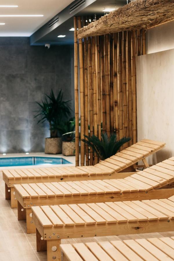 Buka Apart-Hotel & Spa Bukovel Bagian luar foto