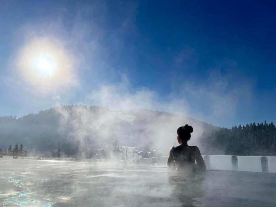 Buka Apart-Hotel & Spa Bukovel Bagian luar foto